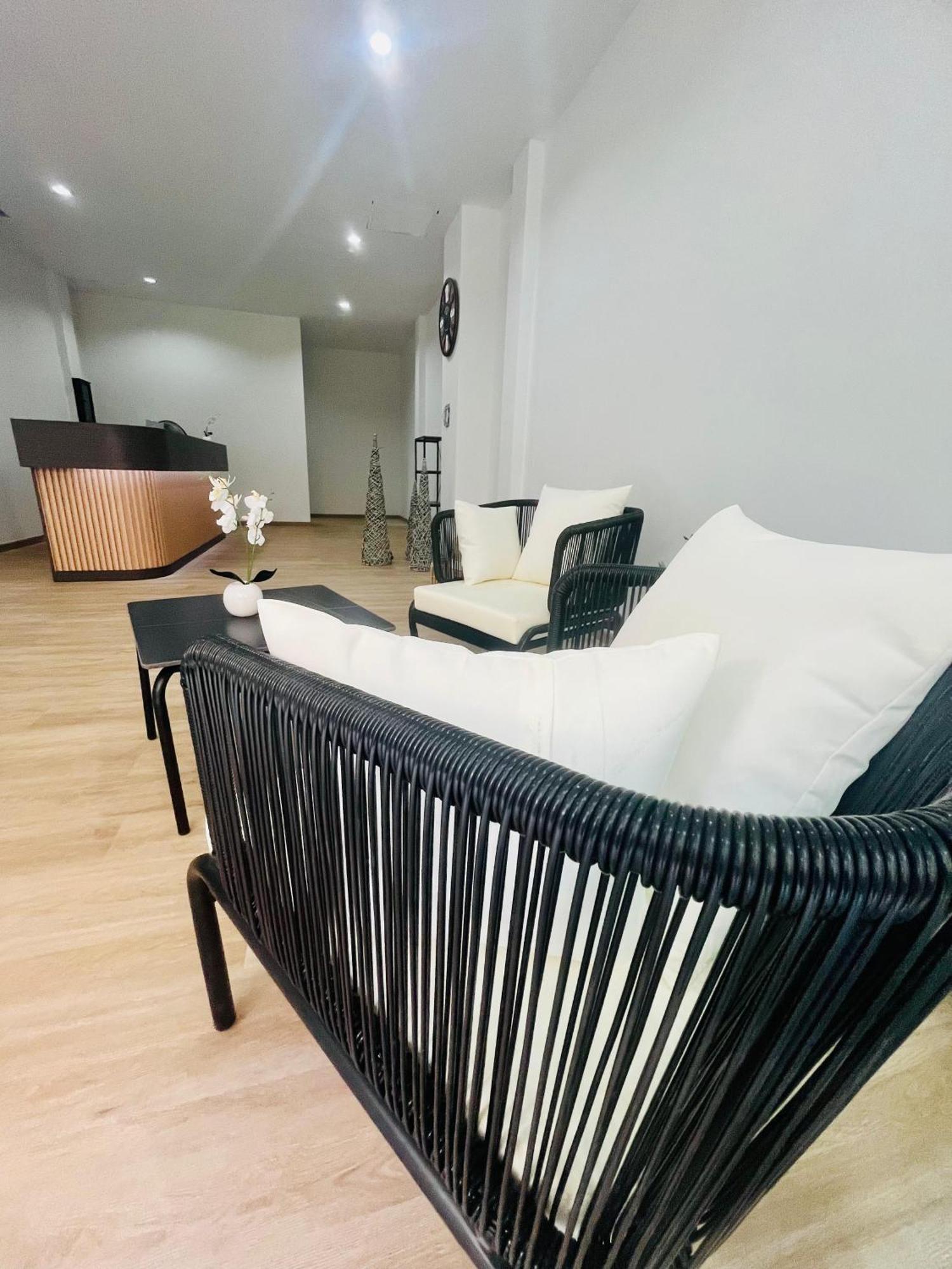 28 Boutique Hotel Patong Eksteriør billede