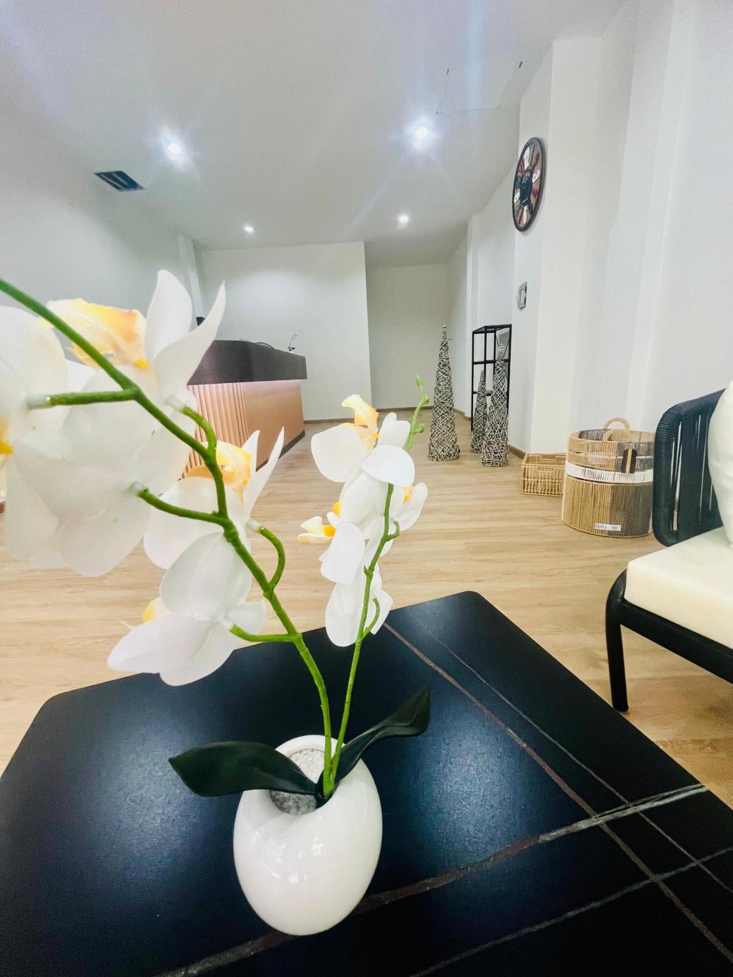 28 Boutique Hotel Patong Eksteriør billede