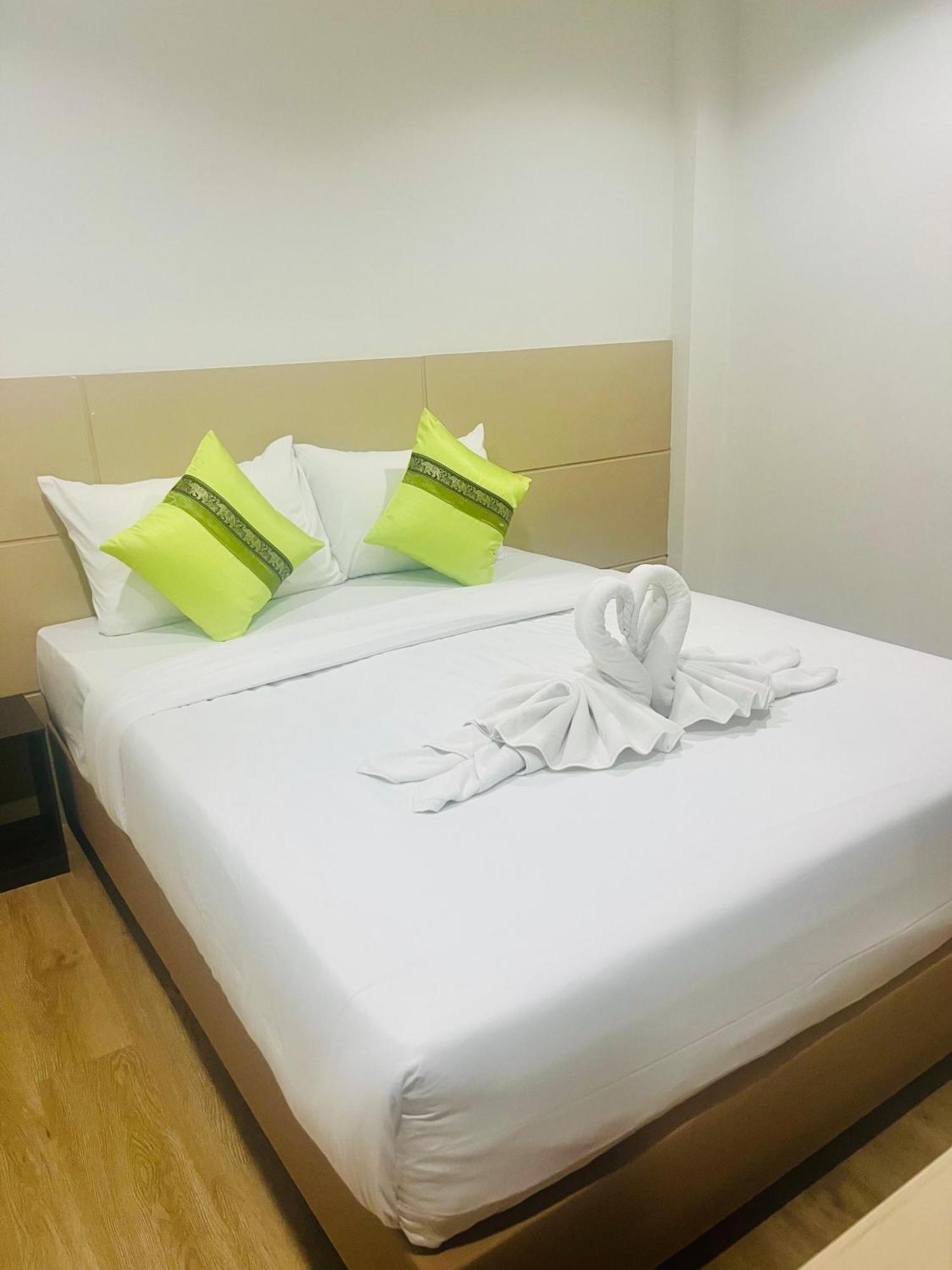 28 Boutique Hotel Patong Eksteriør billede