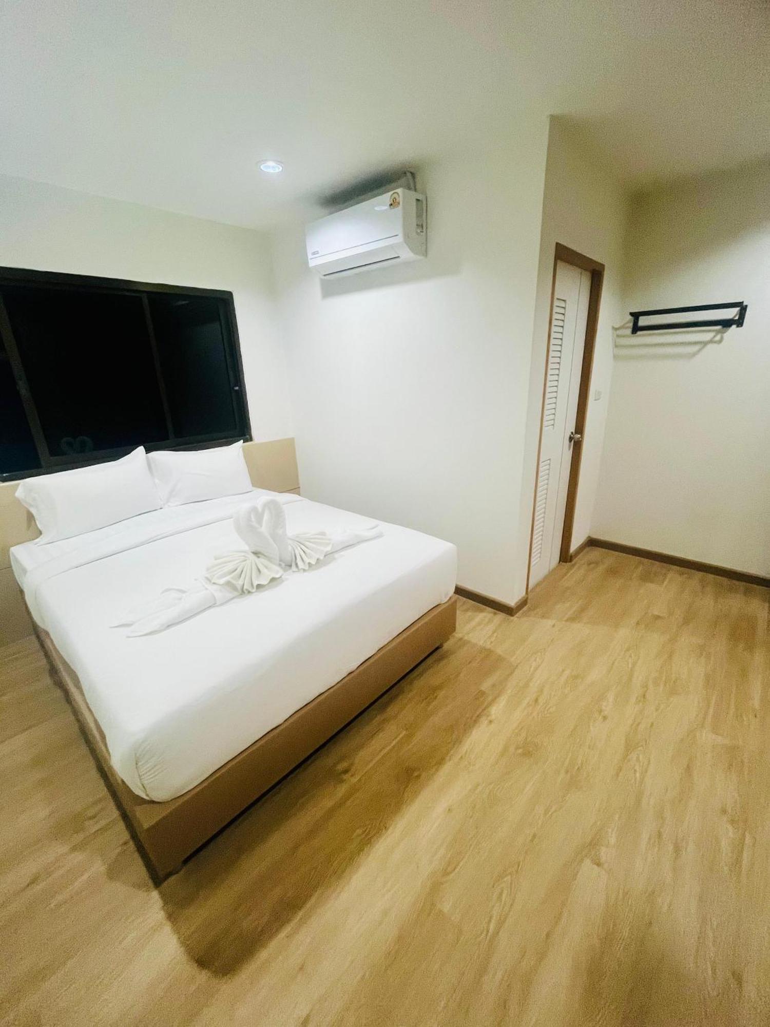28 Boutique Hotel Patong Eksteriør billede