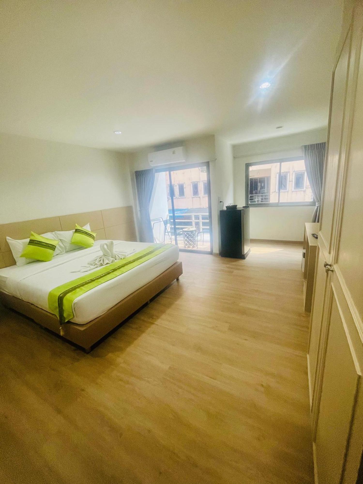 28 Boutique Hotel Patong Eksteriør billede