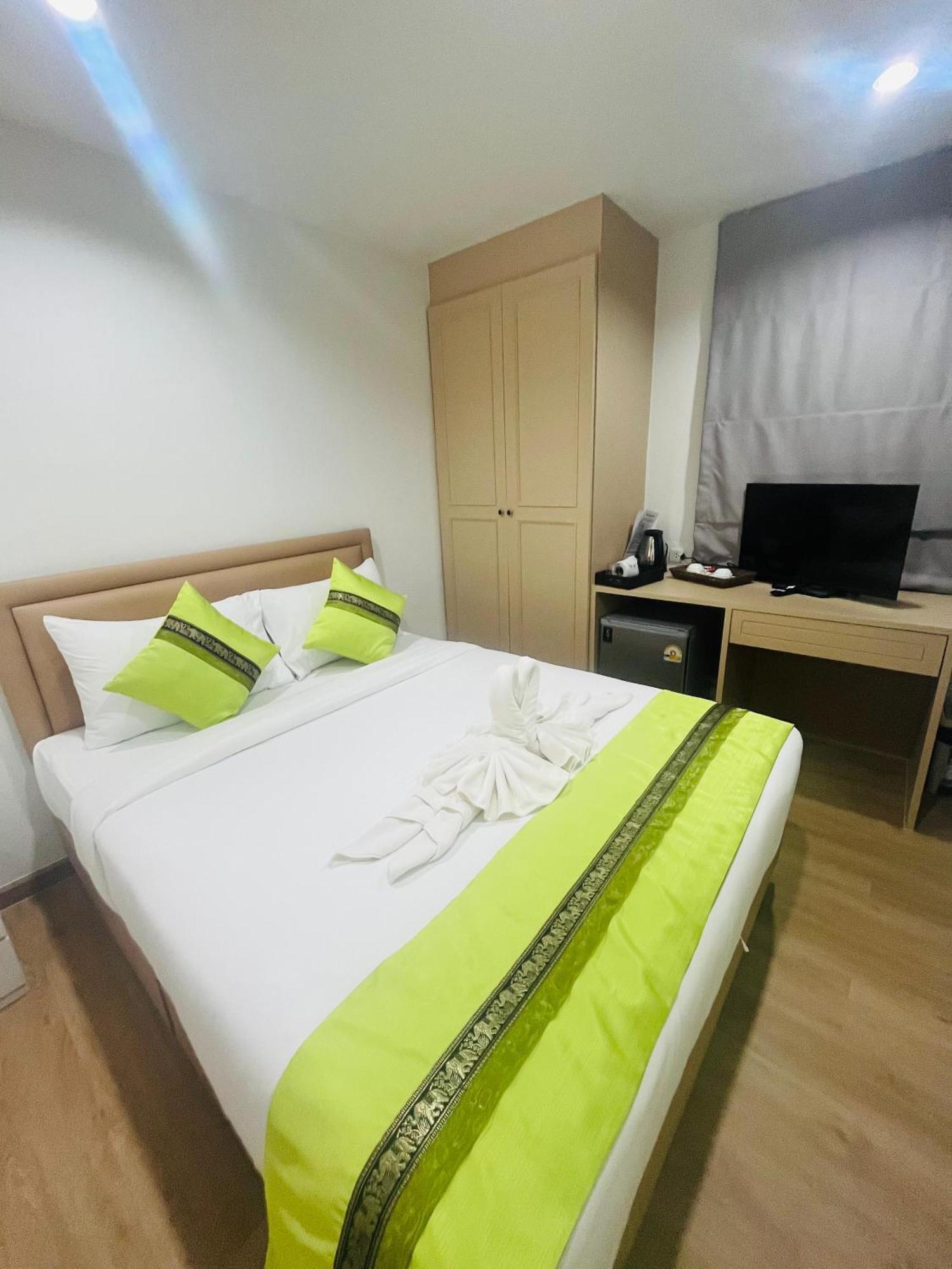 28 Boutique Hotel Patong Værelse billede