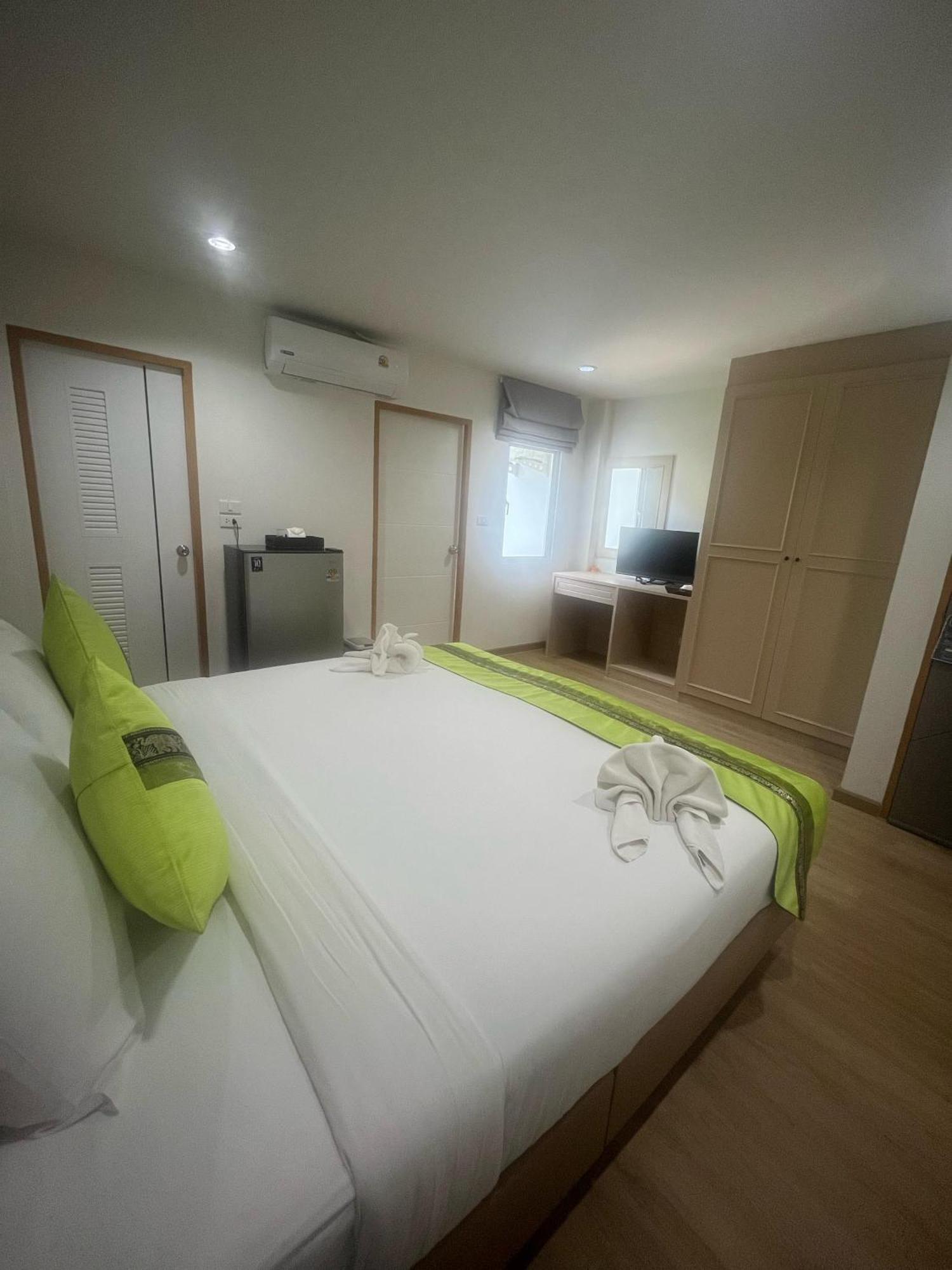 28 Boutique Hotel Patong Eksteriør billede